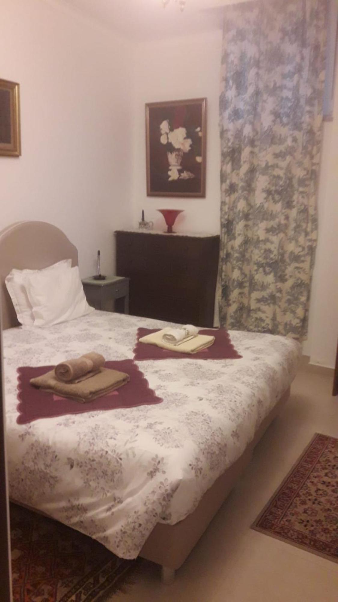 Lousa Homestay *